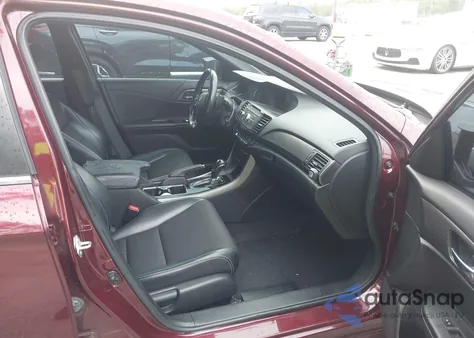 2016 Honda Accord Sport z USA, uszkodzony, nr VIN 1HGCR2F56GA027002